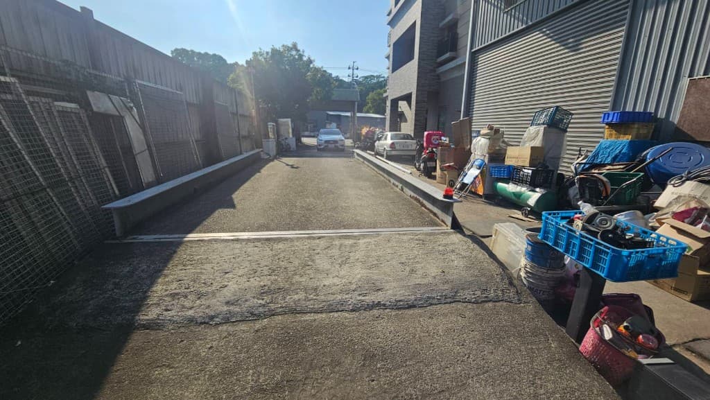 15米大路旁稀有環保廠房現場照片 5