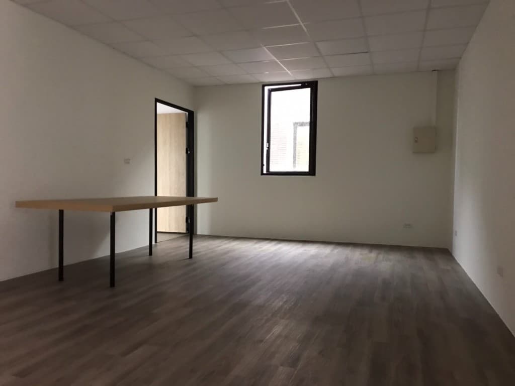 近南崁交流道新穎透天廠房現場照片 2