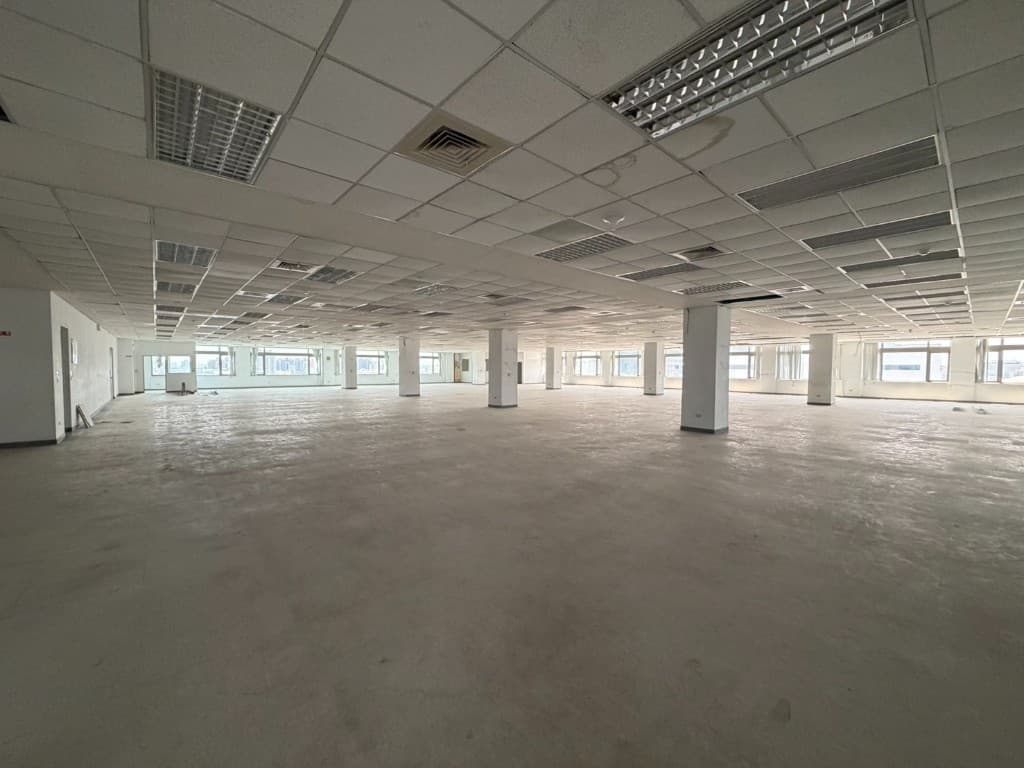 中壢工業區氣派科技廠辦整棟收租現場照片 5