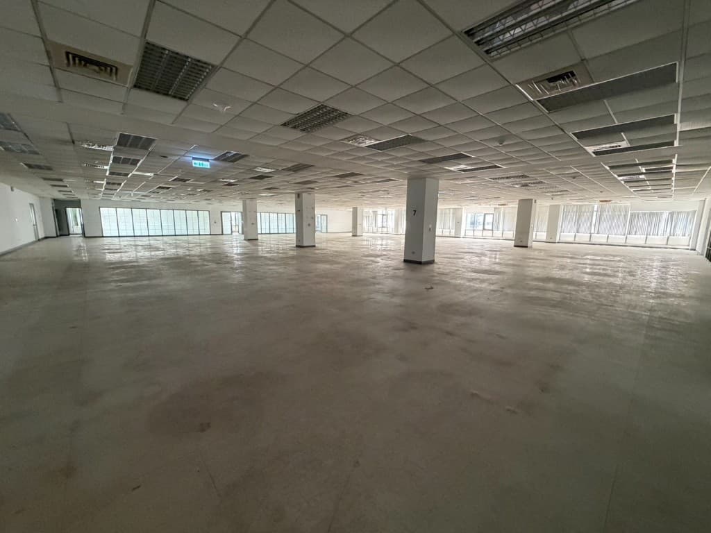 中壢工業區氣派科技廠辦整棟收租現場照片 9
