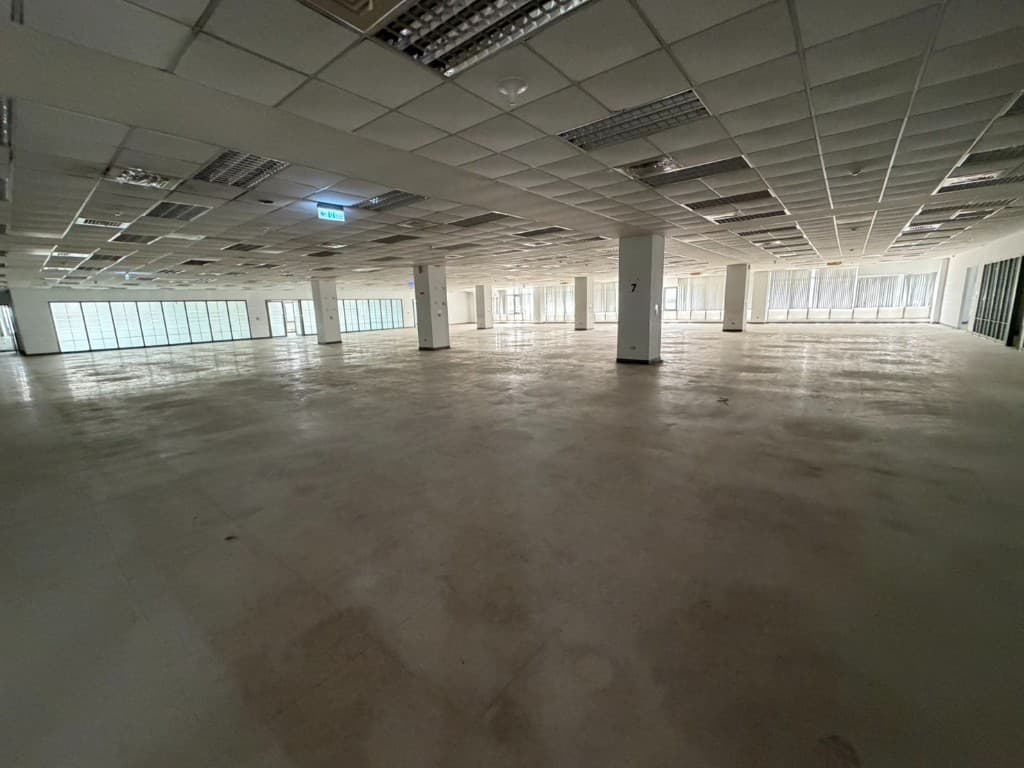 中壢工業區氣派科技廠辦整棟收租現場照片 10