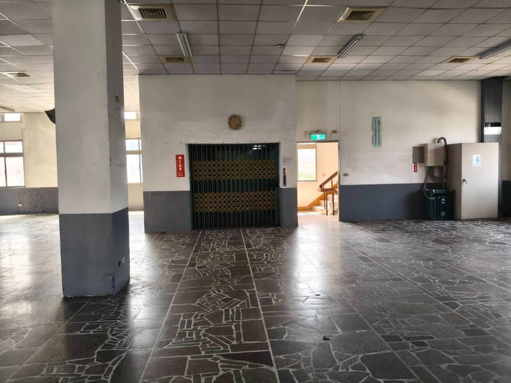南崁正路邊高壓電廠房出租現場照片 3